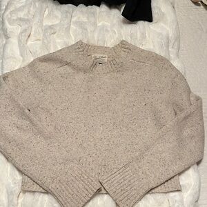 Universal Threads Speckled Cream Crew Neck Sweater